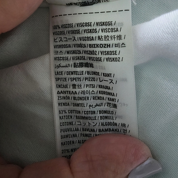 Hollister Floral lace button up shirt. Size Xs Y2K - Picture 8 of 9